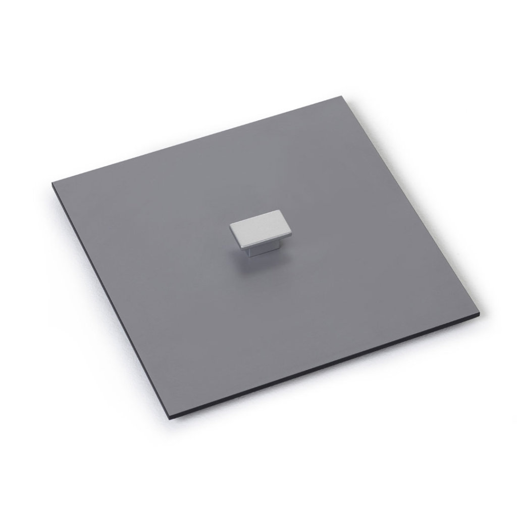 Tillverkat av kompaktlaminat.